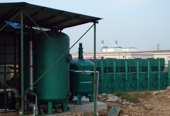 ���̰���